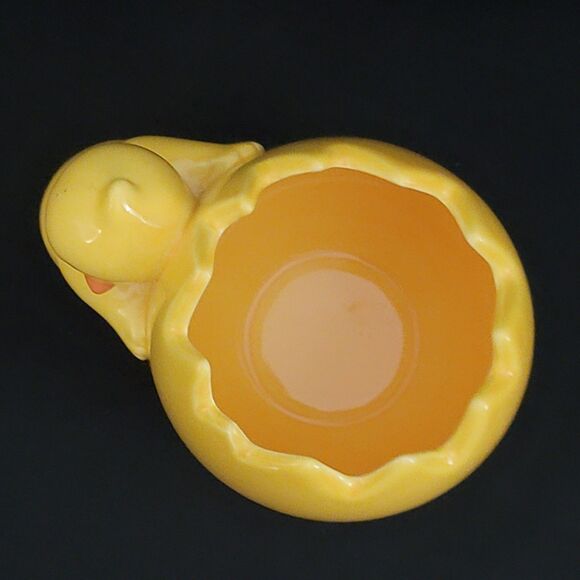 Teleflora Ceramic Cracked Egg And Baby Chicken Planter Vase Yellow Chick Hugging - Picture 9 of 14
